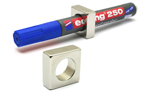 Magnetische pennenhouders, 25 x 25 x 10 mm, 16 mm Ø gat, vernikkeld